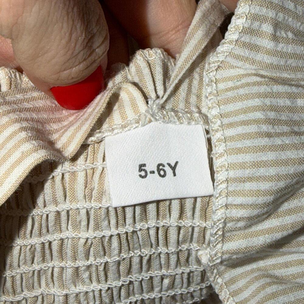 Striped Ruffle Sleeve Girls 5/6 Dress - Picture 5 of 5